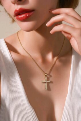 Βαπτιστικός σταυρός κορίτσι Κ14.2126