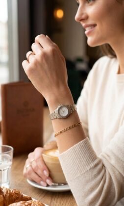 INTIMA 23k Golden watch Two tone / IN208