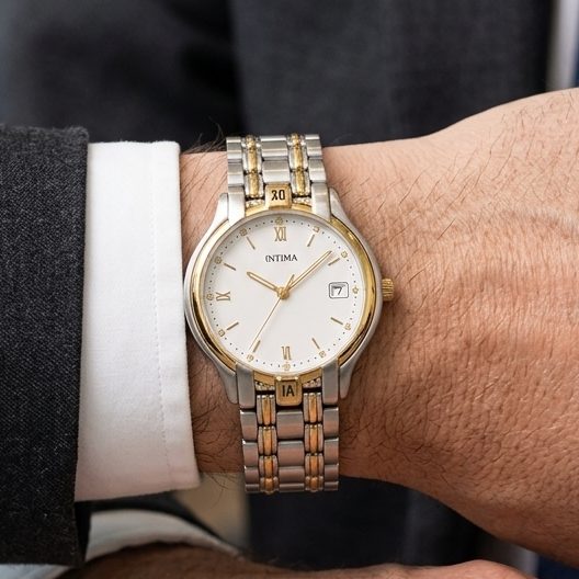 INTIMA Moda Vintage 23k Golden watch IN188 INTIMA Moda Vintage 23k Golden watch IN188