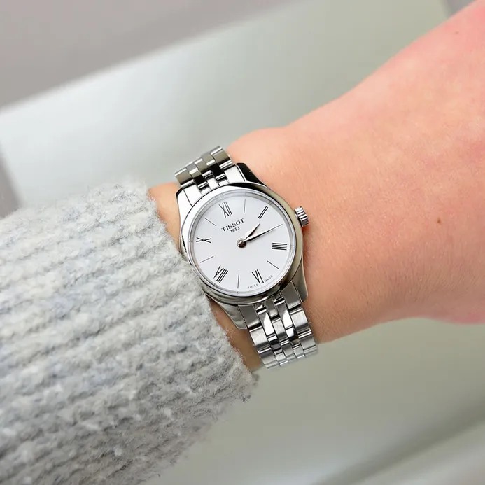 TISSOT Tradition T063.009.11.018.00 TISSOT Tradition T063.009.11.018.00